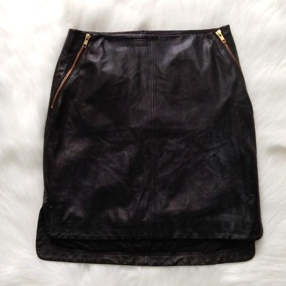 🌟Host Pick🌟DANIER COLLECTION~Italian Leather Skirt - Picture 6 of 16